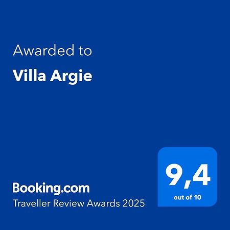 Villa Argie 尼亚埃普伊达夫罗斯 外观 照片