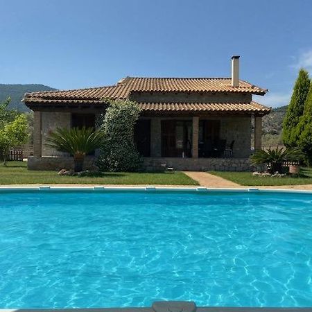 Villa Argie 尼亚埃普伊达夫罗斯 外观 照片